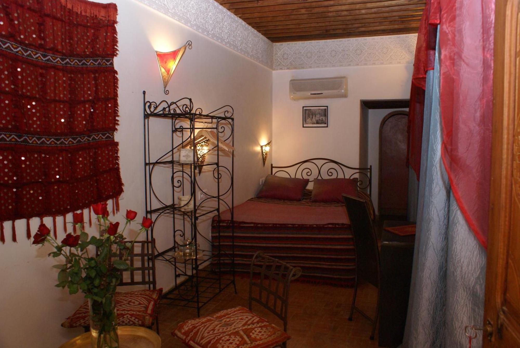 Riad Attarine Fes Exterior photo